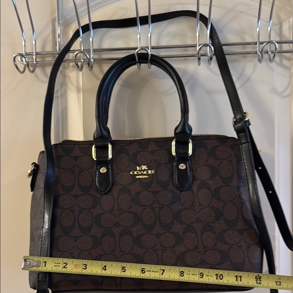 Handbag - Picture 2 of 5